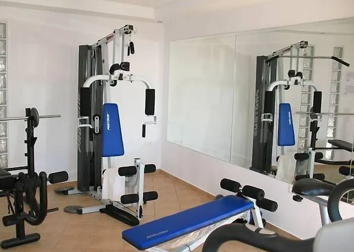 Kavos Naxos Aparthotel 4*