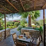 Aparthotel Kavos Naxos