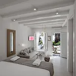 Aparthotel Kavos Naxos 4*