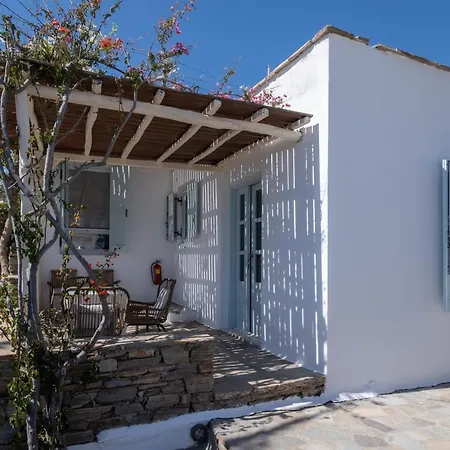מלון דירות Kavos Naxos סטלידה