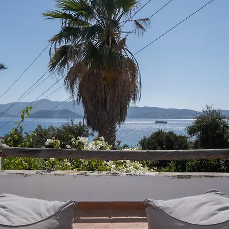מלון דירות Kavos Naxos