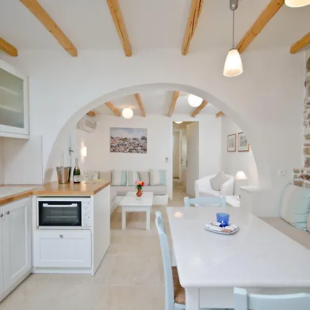 Kavos Naxos 4*
