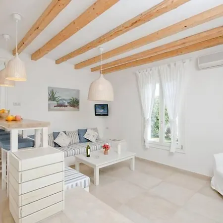 Kavos Naxos 4* Stelida (Naxos)