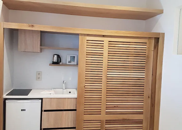 Kavos Naxos Aparthotel 4*